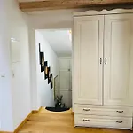 Schoene Dachgeschosswohnung Nahe Dem Mueggelsee