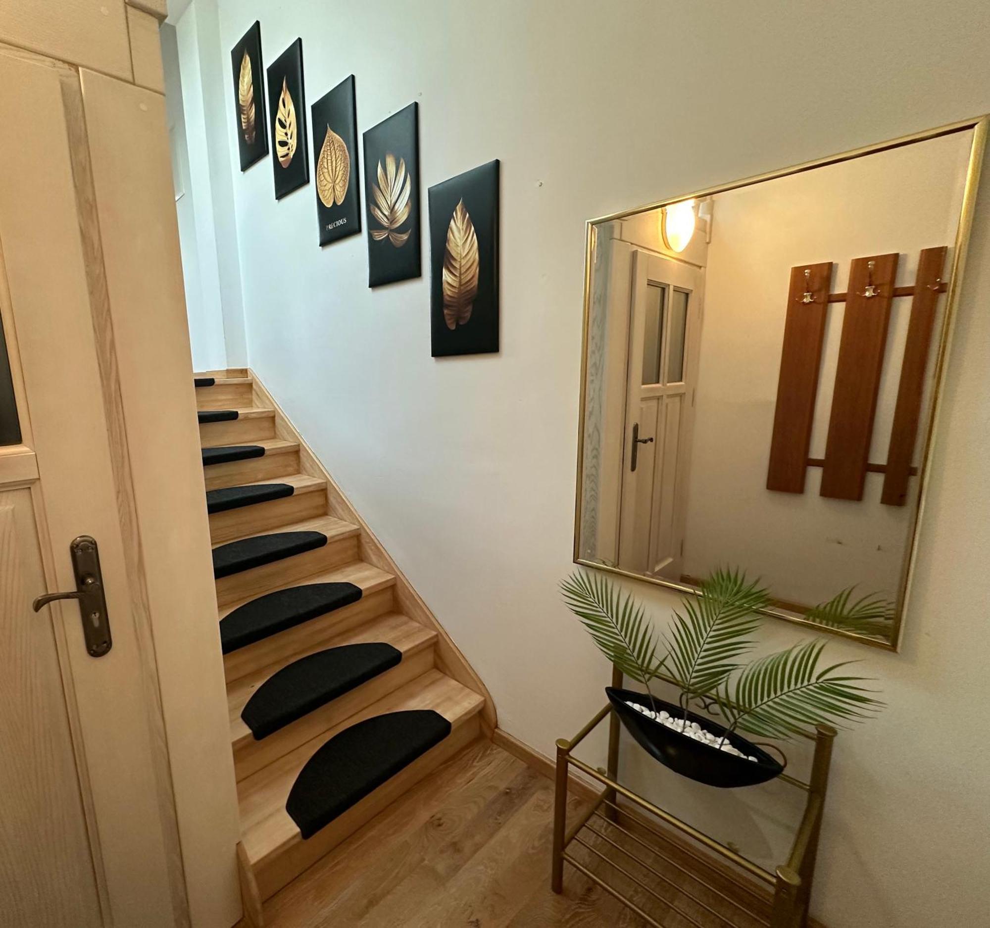 Appartement Schoene Dachgeschosswohnung Nahe Dem Mueggelsee Berlijn